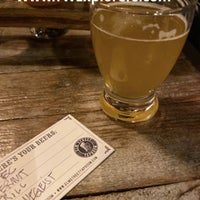 Photo taken at Elm Street Taproom by Arty 8. on 3/7/2020