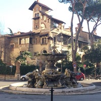 Photo taken at Piazza Mincio by Irawinny on 1/14/2015