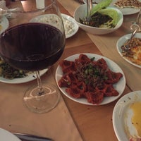 Photo taken at Antiochia Restaurant (Hatay Sofrası) by Vidat Ö. on 5/18/2015
