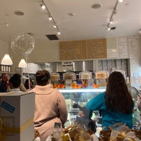 11/10/2019 tarihinde Patricia F.ziyaretçi tarafından Cake Bar'de çekilen fotoğraf
