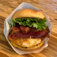 Photo taken at BurgerFi by Zantis on 2/10/2019