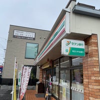 Photo taken at 7-Eleven by hiropapipapi on 8/22/2022