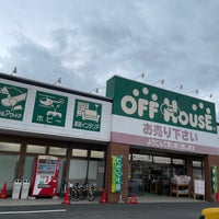 Photo taken at オフハウス東越谷店 by hiropapipapi on 9/30/2023