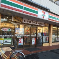 Photo taken at セブンイレブン 越谷柳町店 by hiropapipapi on 12/30/2015