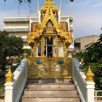 Photo taken at Wat Nong Khaem by ลูกชิ้น พ. on 3/24/2019