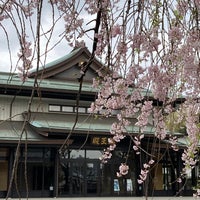 Photo taken at 寛永寺 輪王殿 by zuvi y. on 4/7/2022