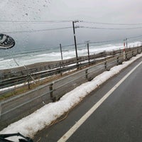 Photo taken at 柿崎中央海岸 by 🚙シューマ 8. on 1/7/2021