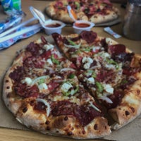 Photo taken at Domino&amp;#39;s Pizza by Isa B. on 6/18/2018