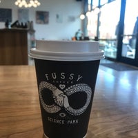 รูปภาพถ่ายที่ Fussy Coffee โดย Malik เมื่อ 4/16/2019