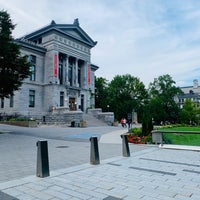 Photo taken at Mcgill University Park by Victor T. on 8/10/2020