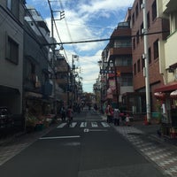 Photo taken at 冠新道 by うちだ くらさん 基. on 11/16/2015