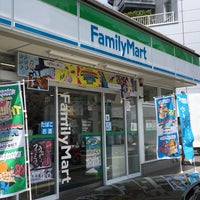 Photo taken at FamilyMart by Акихико К. on 7/22/2017