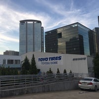 Photo taken at TOYO TIRES TOYOSU DOME by Акихико К. on 6/3/2018