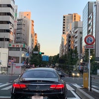 Photo taken at Hongo 3-chome Intersection by Акихико К. on 11/4/2019