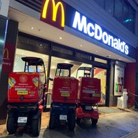 Photo taken at McDonald&amp;#39;s by Акихико К. on 7/12/2022