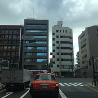 Photo taken at Tsunokamizaka Hill Intersection by Акихико К. on 2/24/2017