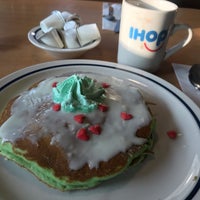 Photo taken at IHOP by Yishan T. on 11/19/2018