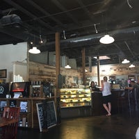 6/7/2016 tarihinde Carrie B.ziyaretçi tarafından Senoia Coffee &amp;amp; Cafe'de çekilen fotoğraf
