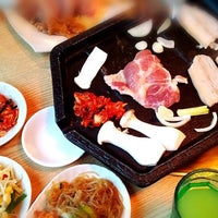 Das Foto wurde bei Hansik Korean Family Restaurant von Iamxiaohan am 12/23/2014 aufgenommen