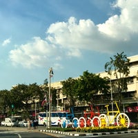 Photo taken at Ratchadamnoen Klang Road by Number 8 on 12/3/2018