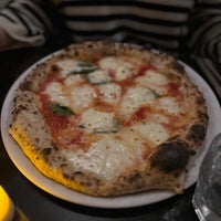 11/25/2022 tarihinde Joel S.ziyaretçi tarafından Sottocasa Pizzeria'de çekilen fotoğraf