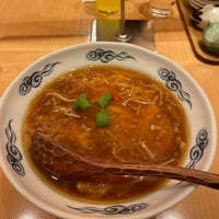 Photo taken at 中華麺ダイニング 鶴亀飯店 by あらP ⤴. on 7/31/2021
