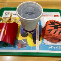 Photo taken at McDonald&amp;#39;s by あらP ⤴. on 11/4/2021