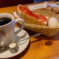Photo taken at Komeda&amp;#39;s Coffee by 吟 on 3/7/2023