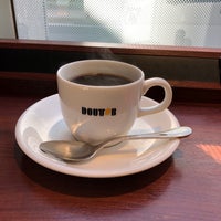 Photo taken at Doutor Coffee Shop by ２０１５ 響. on 11/13/2020