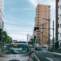 Photo taken at 市谷仲之町交差点 by はじたん🚕 on 6/17/2017