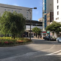 Photo taken at 高円寺駅 南口駅前広場 by はじたん🚕 on 6/17/2020