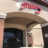 Photo taken at Strikes Unlimited by Lance E. P. on 6/9/2019
