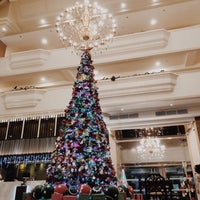 Photo taken at L&amp;#39;Fisher Hotel by Ice V. on 12/26/2018