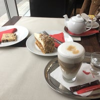 Foto tomada en Cafe Pavlína  por Ufuk C. el 1/28/2018