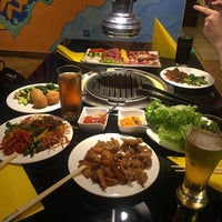 Photo taken at Foodoor Koreanischer Grill by Yağmur on 7/19/2019