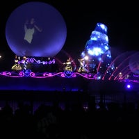 Photo taken at Fantasmic! by You A. on 8/11/2016