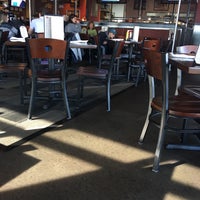 1/7/2018 tarihinde Mark P.ziyaretçi tarafından Bad Daddys Burger Bar'de çekilen fotoğraf