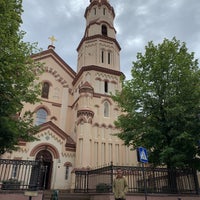 Снимок сделан в Šv. Mikalojaus bažnyčia | Church of St Nicholas пользователем Ozlem K. 7/13/2019