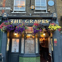 Photo taken at The Grapes by Londonboy on 7/11/2023