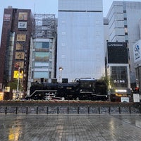 Photo taken at JR 新橋駅 烏森口 by Makoto H. on 3/7/2024