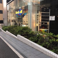 Photo taken at Rock oN Company 渋谷店 by オッサン V. on 10/28/2018