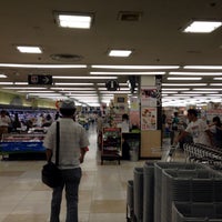 Photo taken at Tokyu Store by スーパー宇宙パワー on 8/15/2015