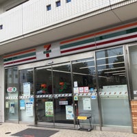 Photo taken at 7-Eleven by スーパー宇宙パワー on 7/14/2021