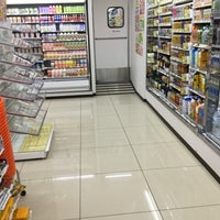 Photo taken at 7-Eleven by スーパー宇宙パワー on 3/2/2019