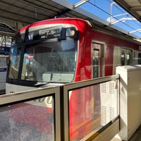 Photo taken at Keikyū Kawasaki Station (KK20) by スーパー宇宙パワー on 3/21/2024