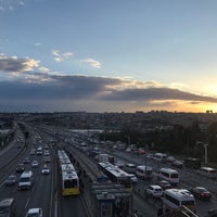 Photo taken at Halıcıoğlu Metrobüs Durağı by Nes L. on 3/14/2018