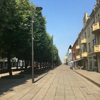 Photo taken at Hotel Metropolis Kaunas by Victoria Z. on 6/27/2016