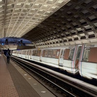 Photo taken at Gallery Place - Chinatown Metro Station by Victoria I. on 9/2/2023
