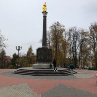 Photo taken at Фонтанная площадь by Дмитрий Б. on 10/9/2019