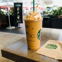 Photo taken at Starbucks by Di R. on 1/14/2020
